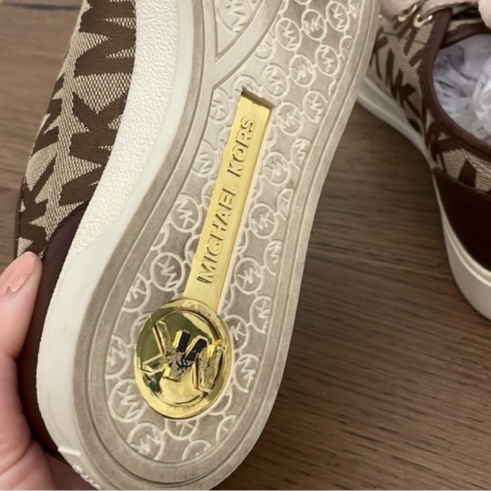 Michael Kors Shoes - Picture 4 of 4